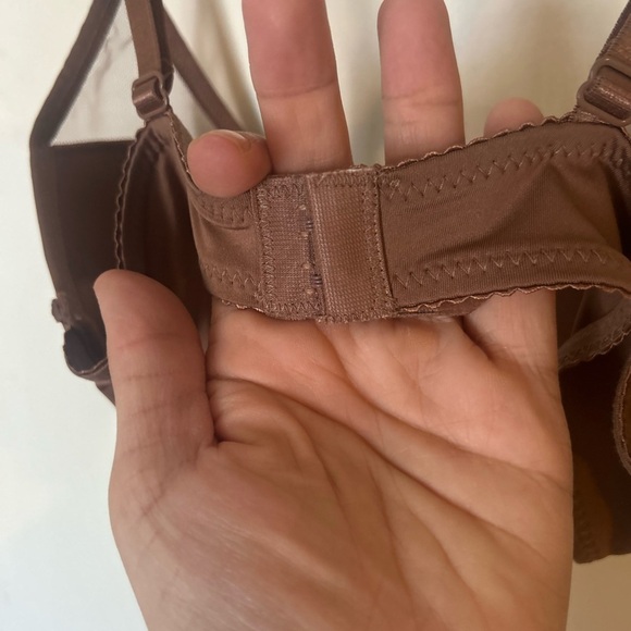 Sexy Wired Elegant Brown Lace Bra Size 34B - Picture 8 of 11